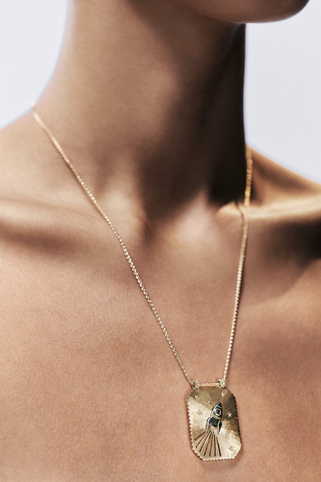 Love you to the moon 34mm scapular on 51cm Spiga chain