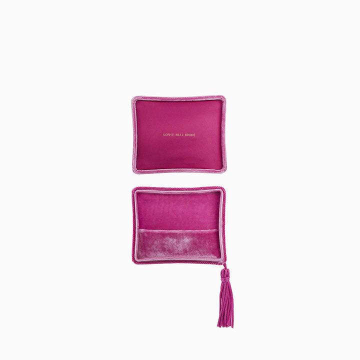 Velvet pink