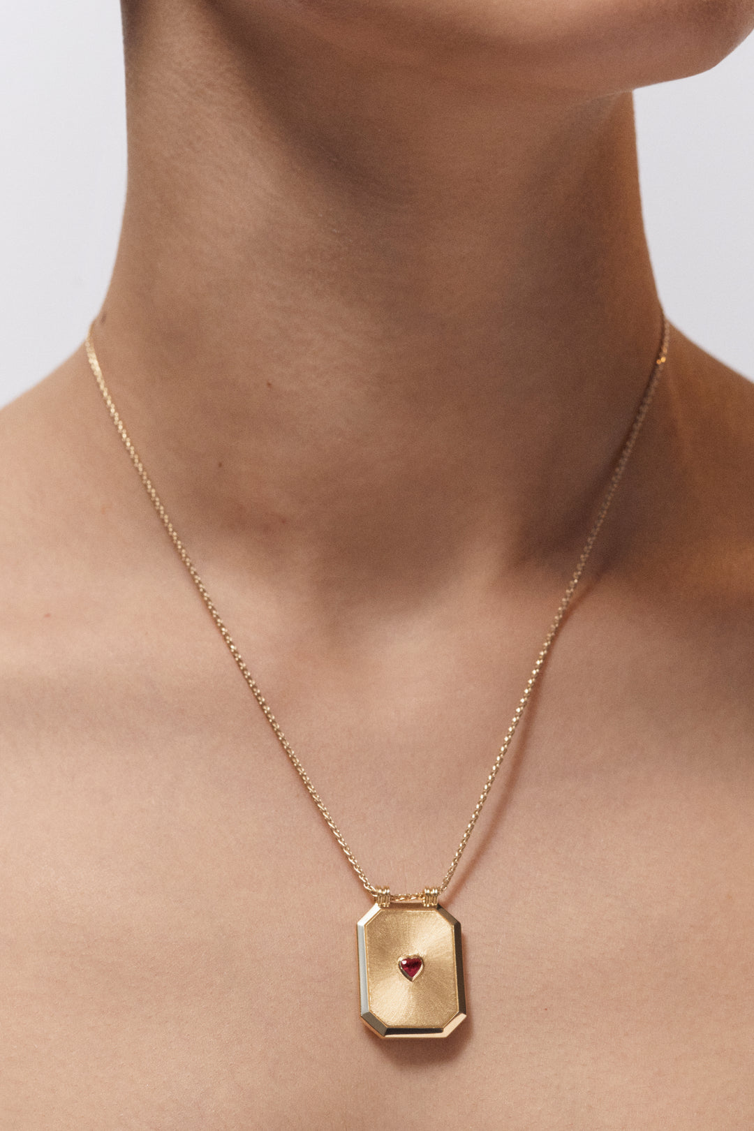 Love 26mm scapular on 44cm Spiga chain