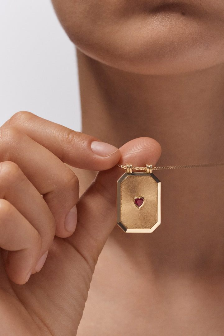 Love 26mm scapular on 44cm Spiga chain